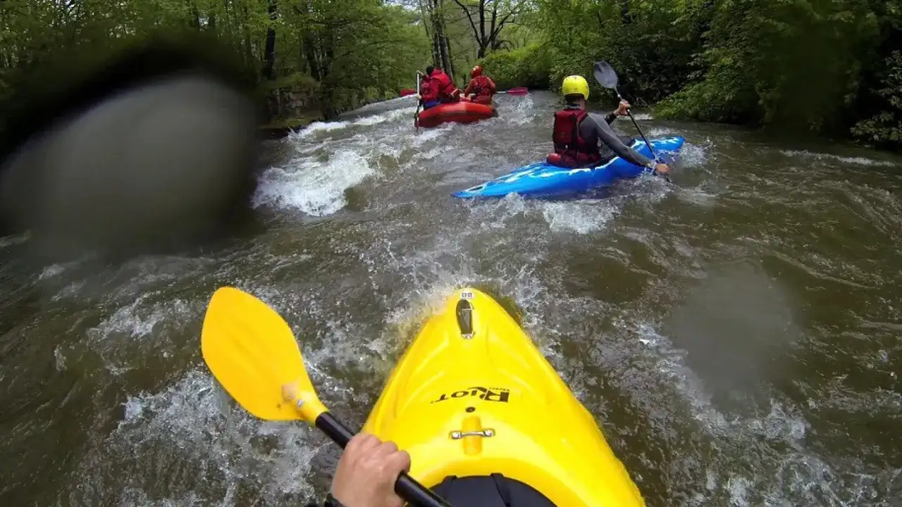 Spływ kajakowy Bardo: Cennik 2026, co zawiera pakiet?