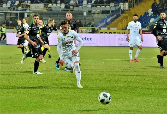 Banaszewski: Kluczowe postacie i osiągnięcia w polskiej piłce nożnej