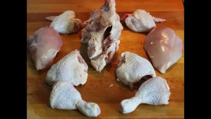 Jak porcjować kurczaka? Oszczędzaj i gotuj zero waste!