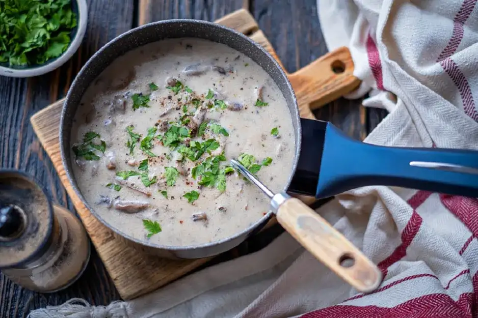 Jak zrobić sos grzybowy z suszonych grzybów, aby zachwycić smakiem