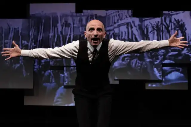 Michał Janicki aktor: jego niezwykła kariera i pasja do teatru