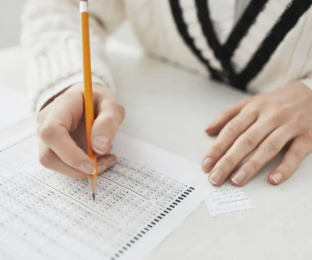 Matura polski ile punktów? Poznaj kluczowe progi zdawalności