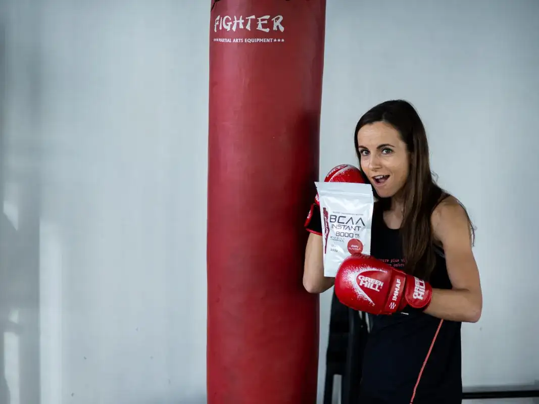 BCAA ile przed treningiem: Optymalny czas na przyjęcie dla wyników