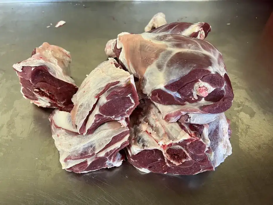 Gdzie kupić baraninę w Zakopanem? Najlepsze miejsca i oferty