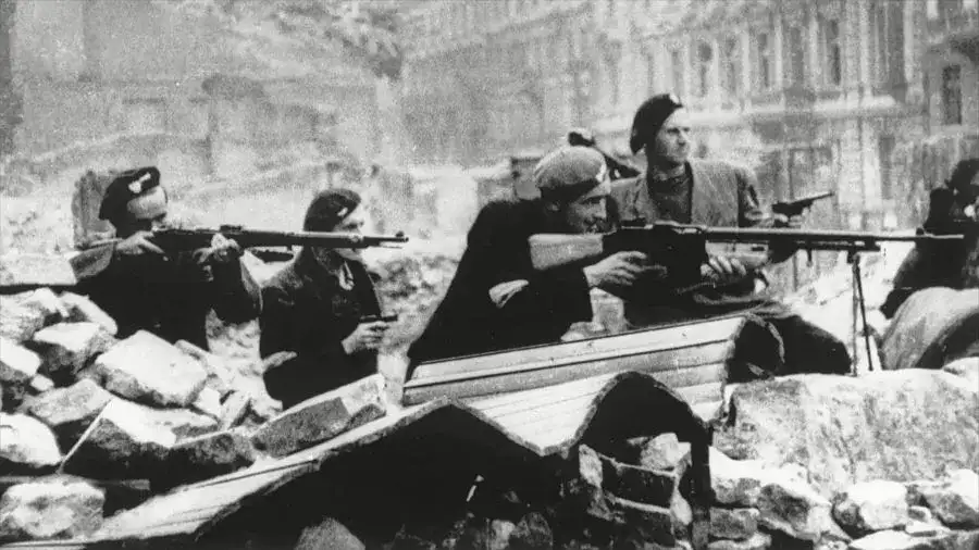 Dramatyczne walki powstania warszawskiego 12 sierpnia na Starym Mieście