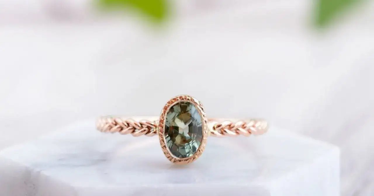 Jak czyścić złoto z kamieniami, aby nie uszkodzić biżuterii