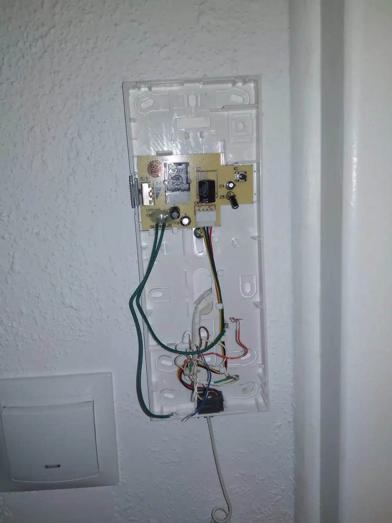 Jak podłączyć domofon Orno: instrukcja krok po kroku