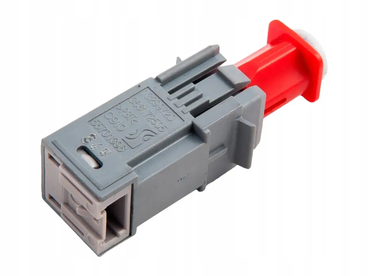 Czujnik pedału sprzęgła i jego kluczowa rola w bezpiecznej jeździe autem