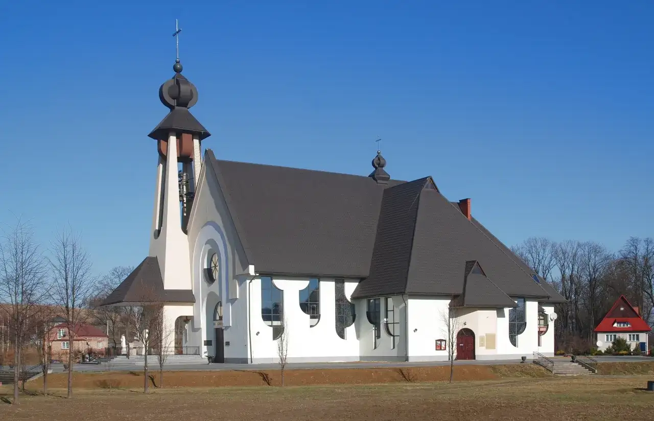 Sanktuarium Lipinki: historia, figura Matki Bożej i ważne wydarzenia