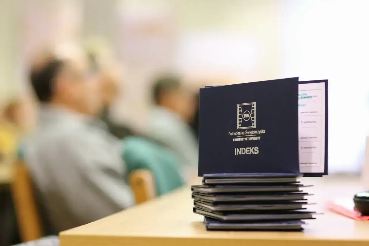 Świętokrzyski uniwersytet trzeciego wieku – programy i możliwości dla seniorów