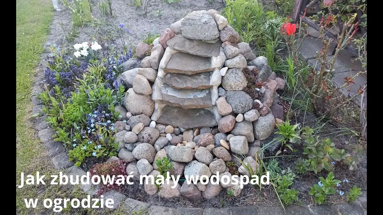 Jak zrobić mały wodospad w ogrodzie – prosty sposób na piękny ogród bez błędów
