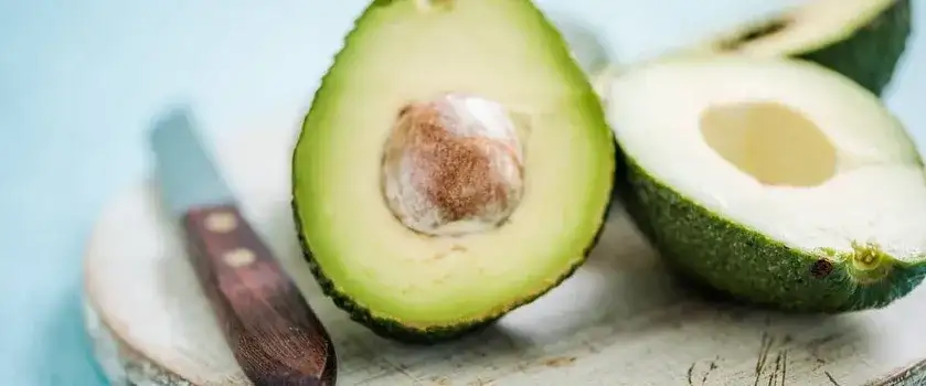 Czy awokado obniża cholesterol? Oto co mówią badania naukowe
