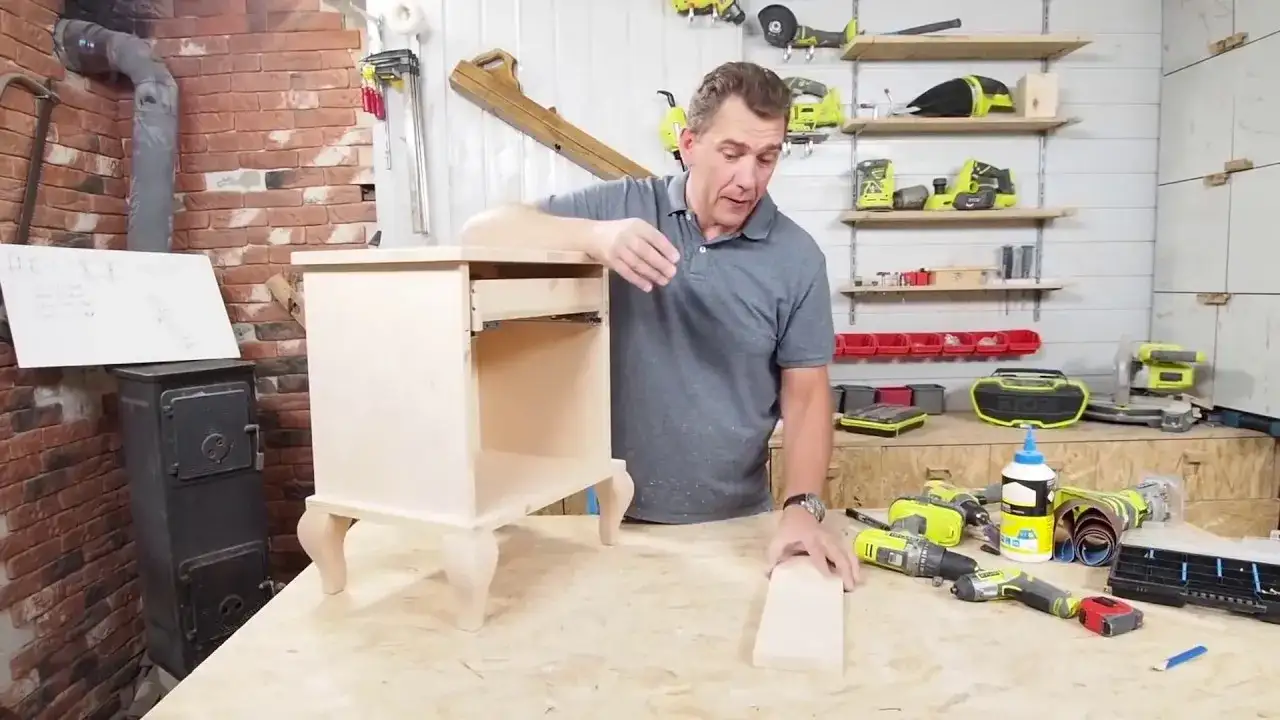 Jak zrobić szuflady w szafce - proste kroki, które zaoszczędzą czas