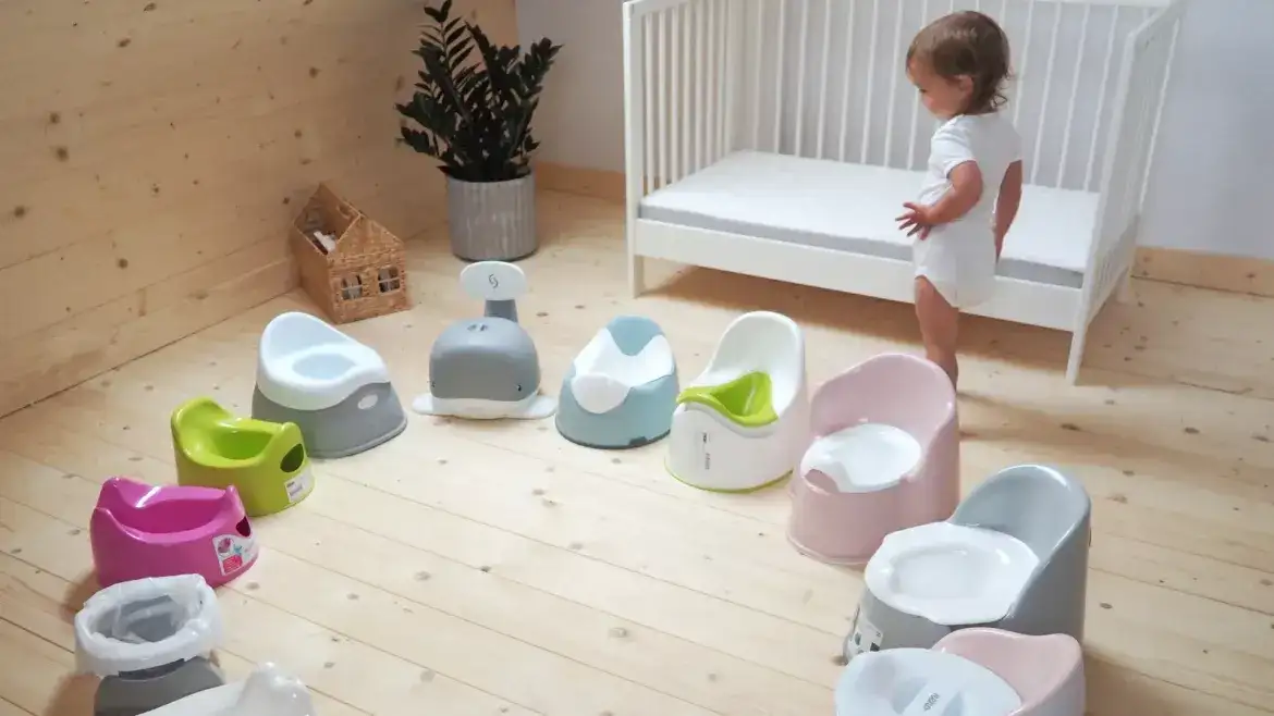 Jaki nocnik dla dziecka wybrać: kompletny poradnik dla rodziców 2025