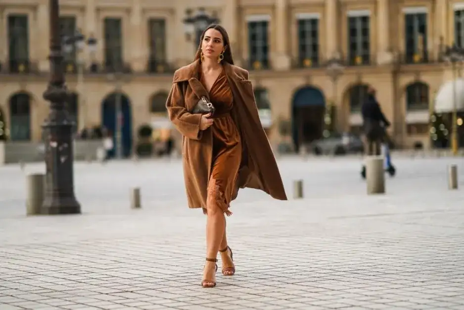 Jak ubrać się na randkę po 40? 10 porad dla kobiet i mężczyzn