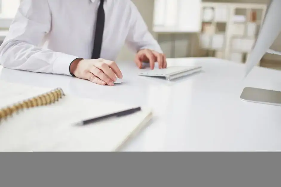 Czy staż z urzędu pracy wlicza się do urlopu? Oto prawda, którą musisz znać