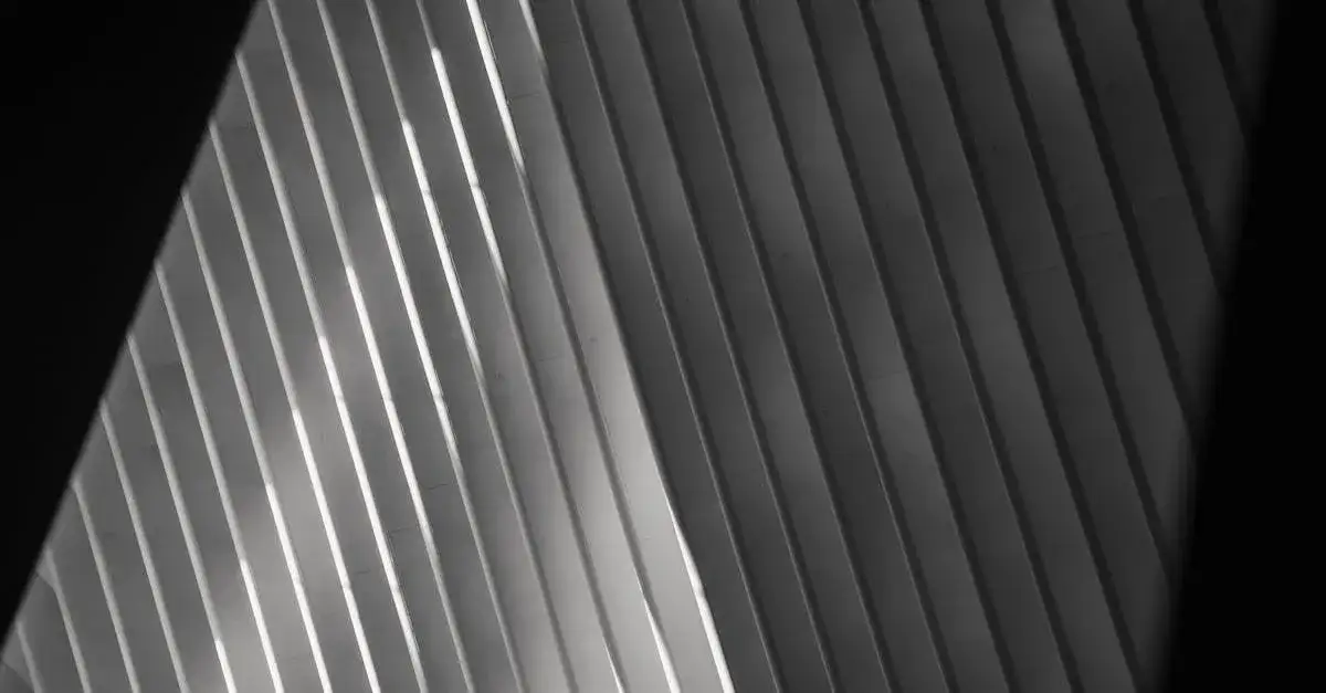 Wieszak krokwi: wybór, instalacja i jak zapewnić stabilność konstrukcji?