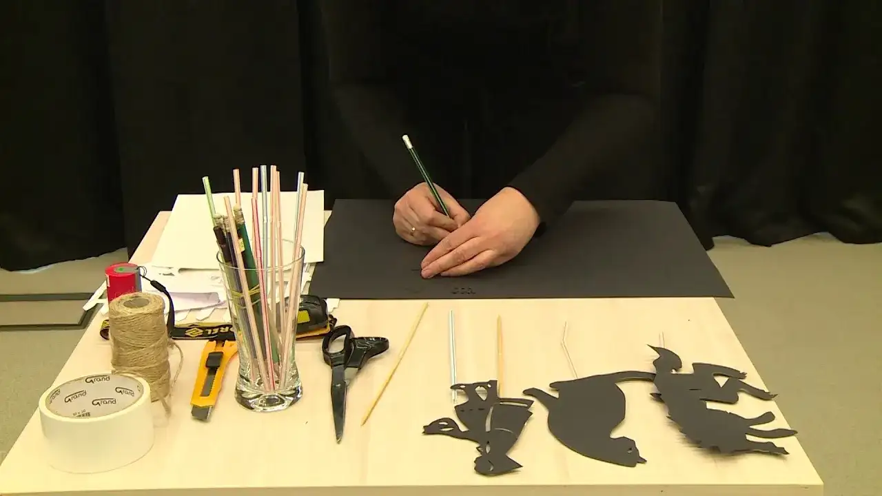 Jak zrobić teatr cieni z aktorami – proste kroki do niezapomnianego show