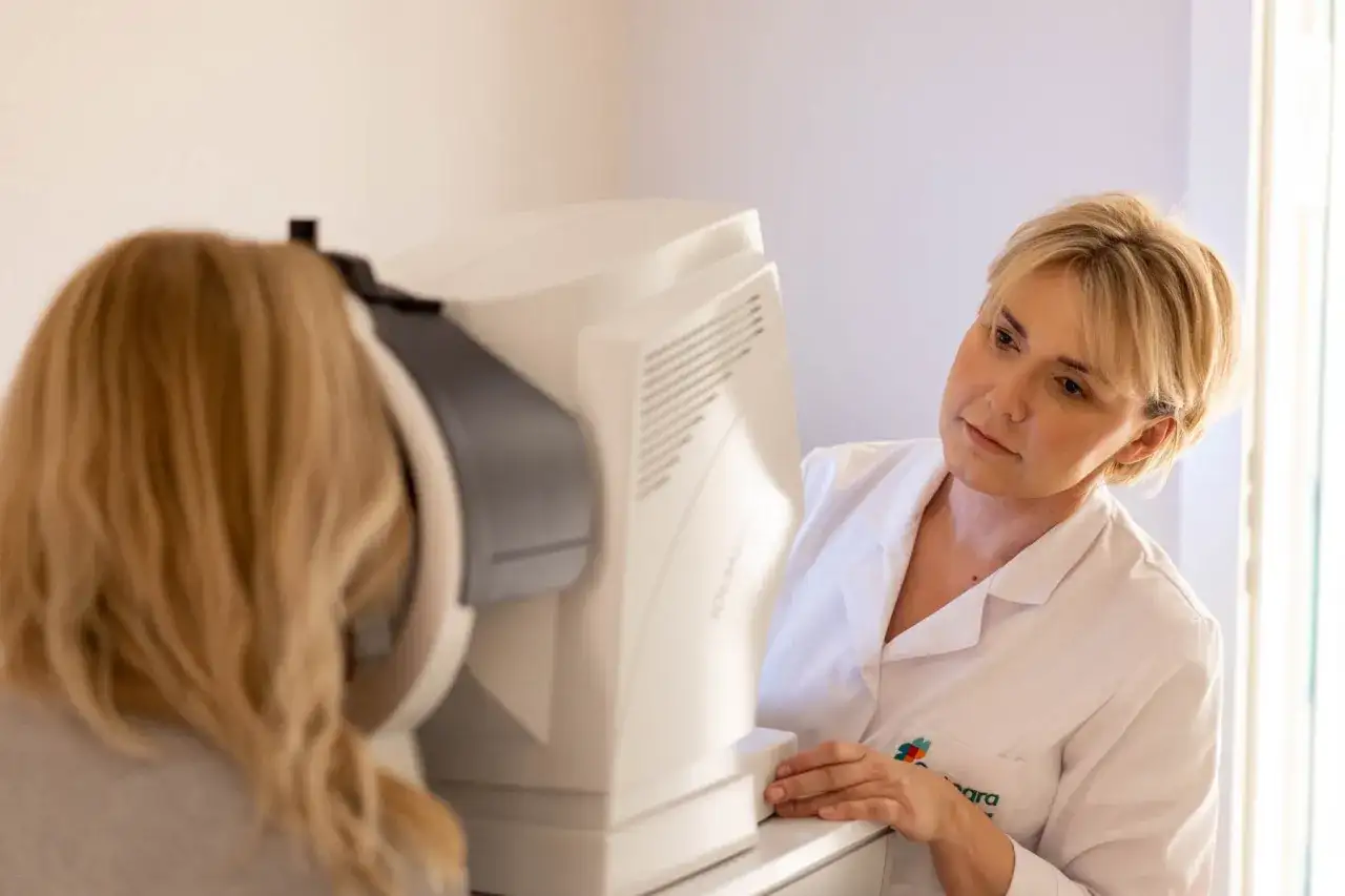 Zaćma wikłająca – co to jest i jak wpływa na wzrok?