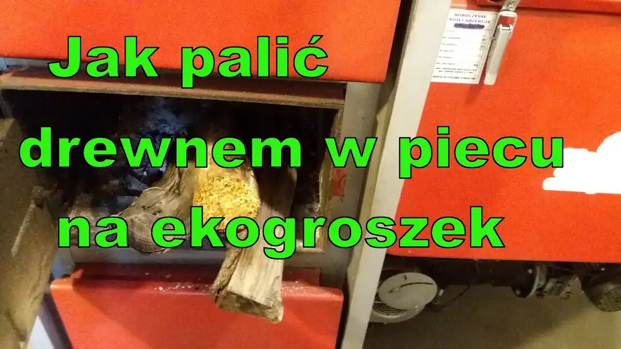 Jak palić w piecu na ekogroszek drewnem bez ryzyka i problemów