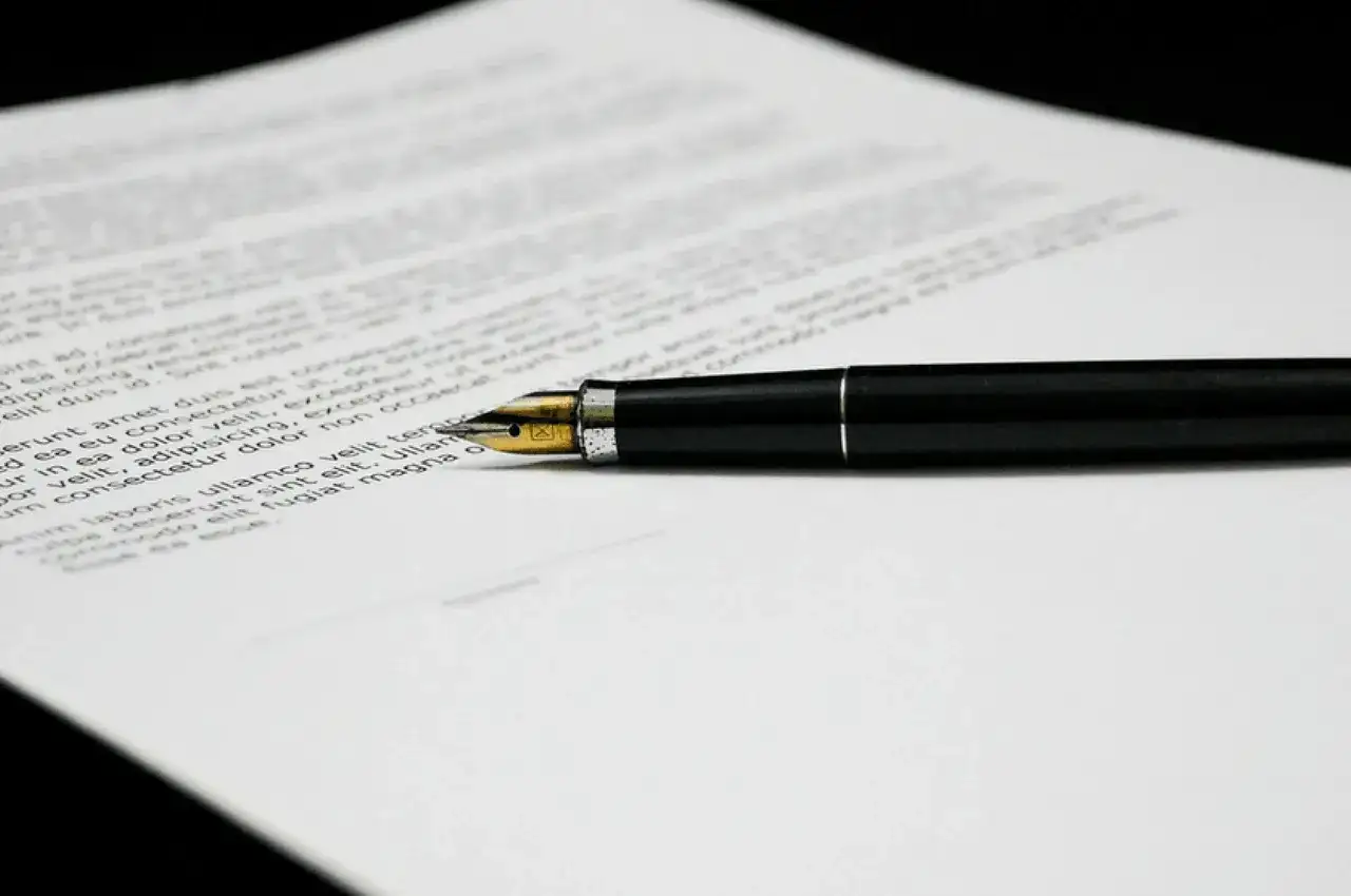 Jak napisać wypowiedzenie umowy o internet, aby uniknąć problemów