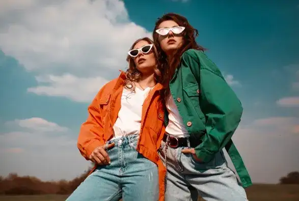 Dlaczego warto postawić na kurtki Guess?