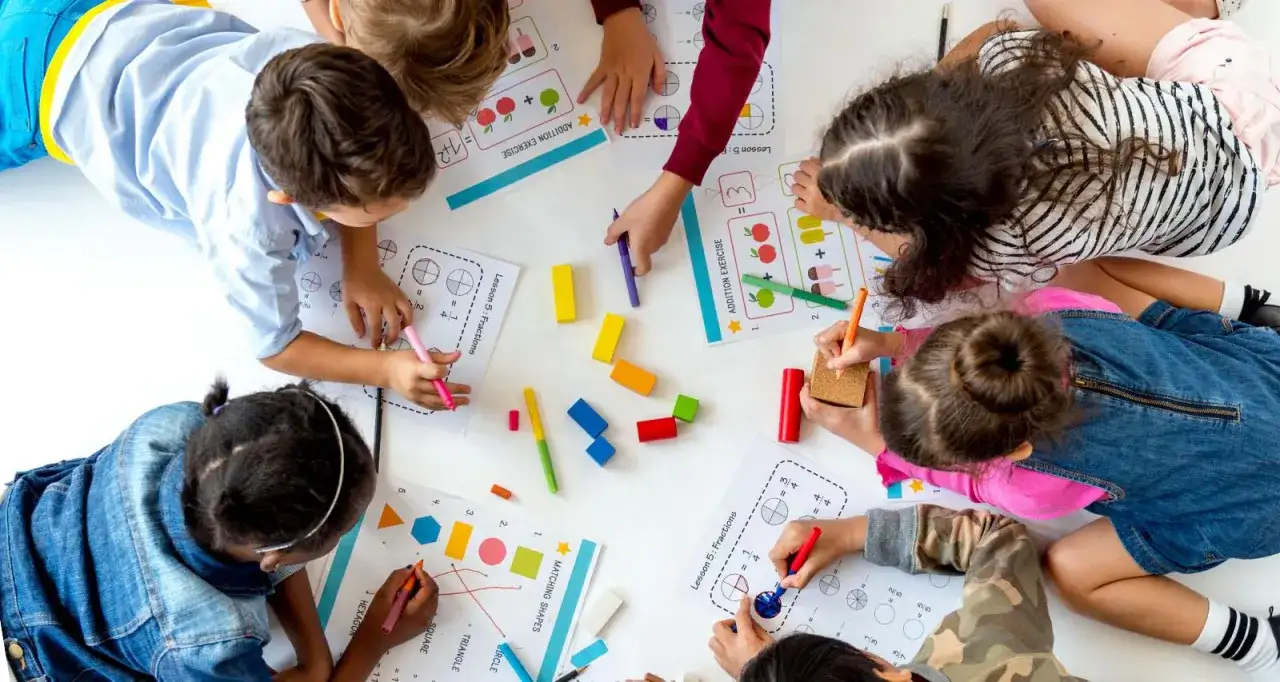 Jak pomóc dziecku z matematyką: skuteczne metody i strategie dla rodziców