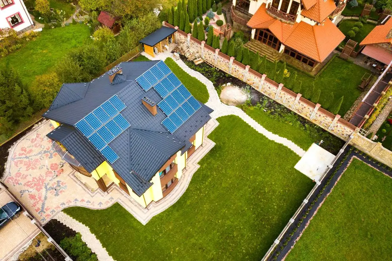 Czy fotowoltaika ogrzeje dom? Odkryj, jak zaoszczędzić na ogrzewaniu