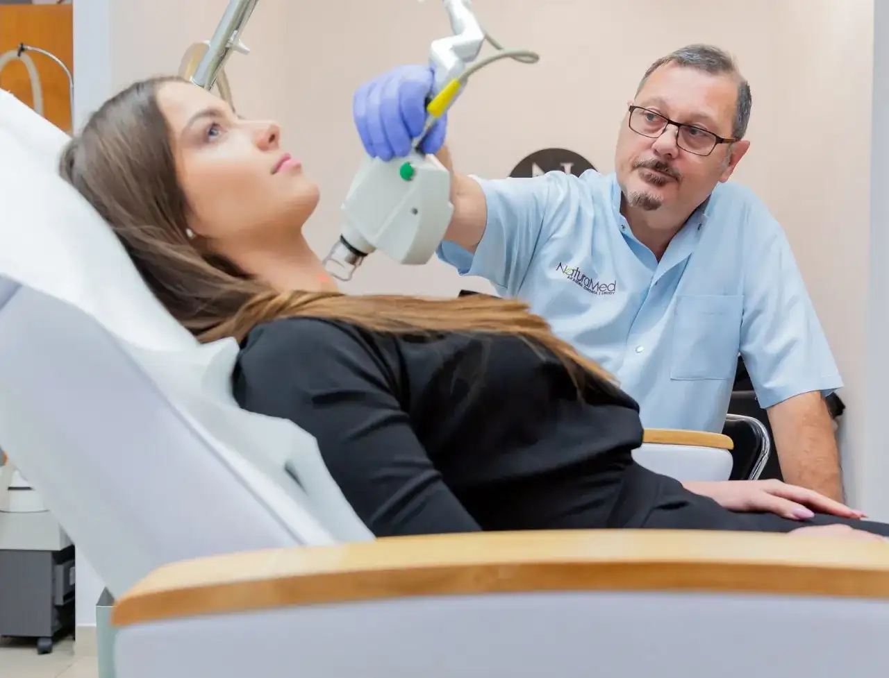 Kiedy efekty laser frakcyjny CO2? Poznaj czas oczekiwania na rezultaty