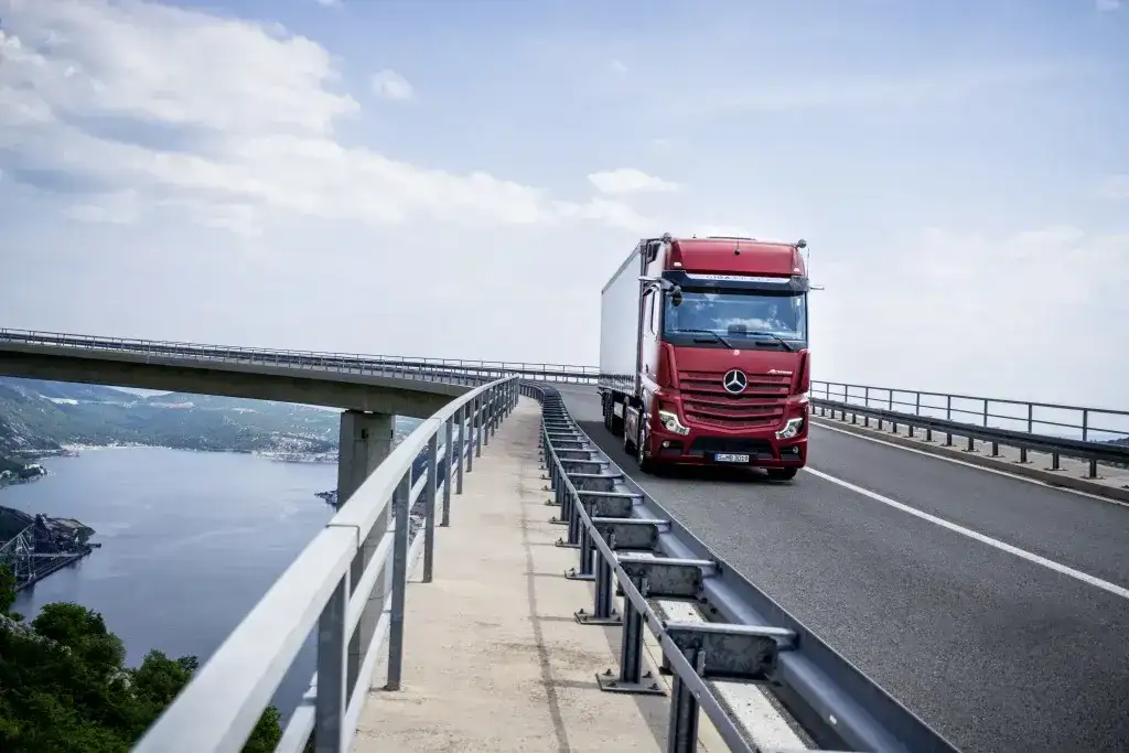 Jakie kary czekają za brak e-TOLL w ciężarówce? Sprawdź teraz!