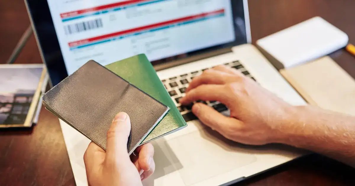 Opłata serwisowa na lotnisku – co warto wiedzieć, aby nie przepłacić