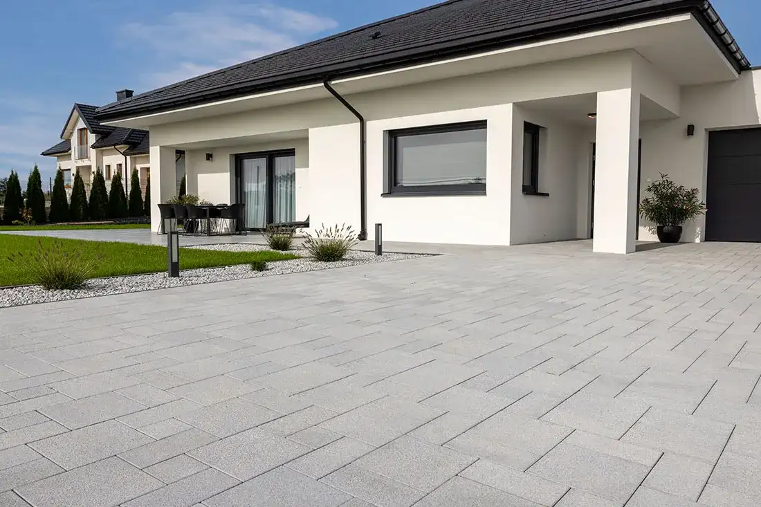 Jak układać kostkę brukową Visio – uniknij najczęstszych błędów