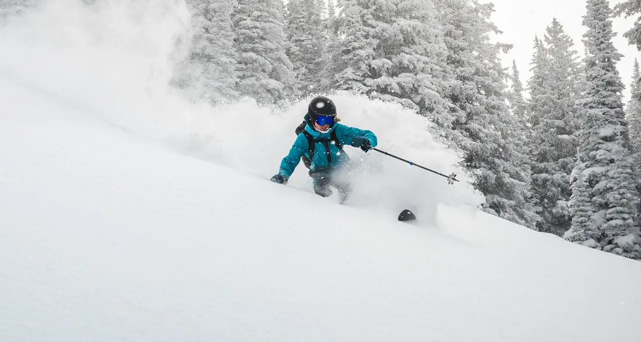Jak zacząć snowboard – skuteczne porady dla początkujących snowboardzistów