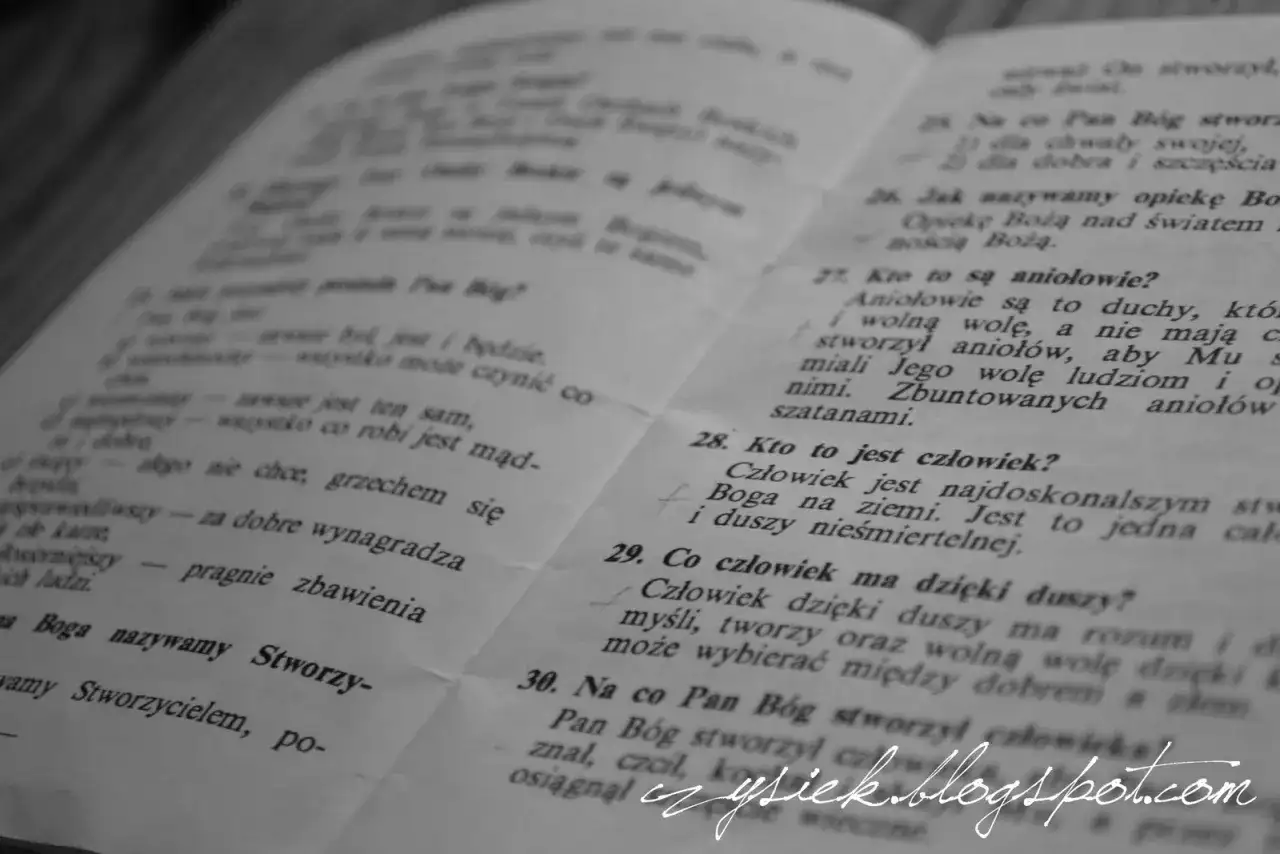 Ile jest pytań do bierzmowania? Odkryj różnice i znaczenie