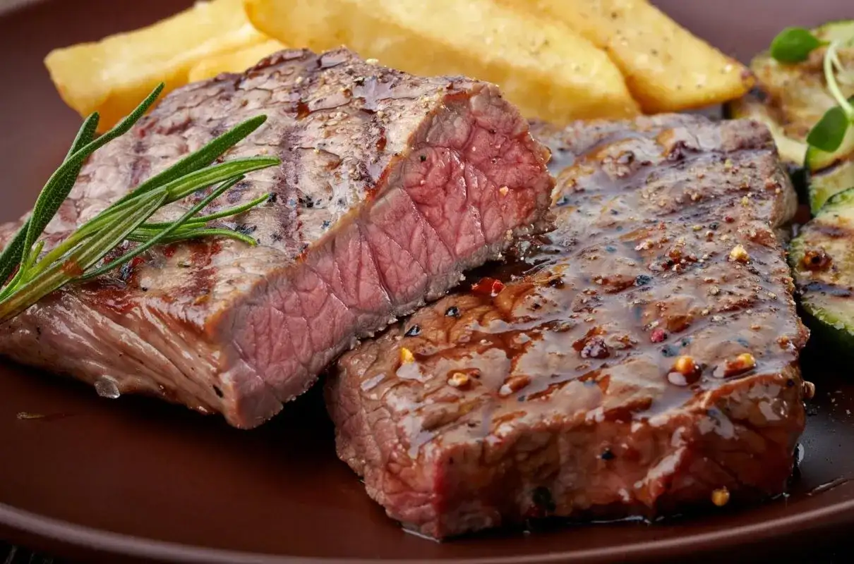 Najlepsza marynata do wołowiny duszonej, która zmieni smak potrawy