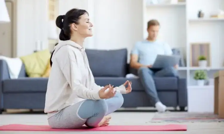 Czy medytacja pomaga w walce z depresją i problemami ze snem?