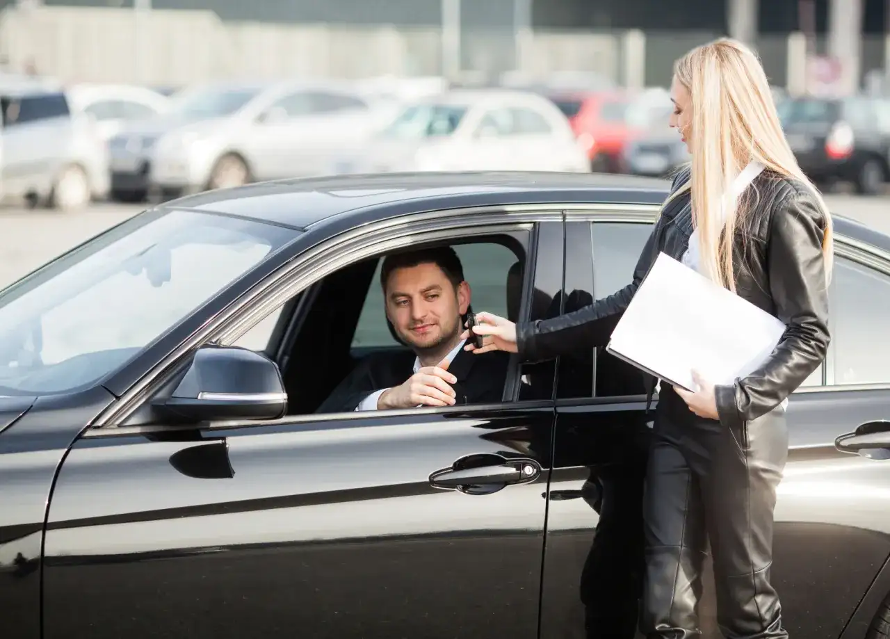 Top 5 mitów o samochodach poleasingowych – obalanie stereotypów