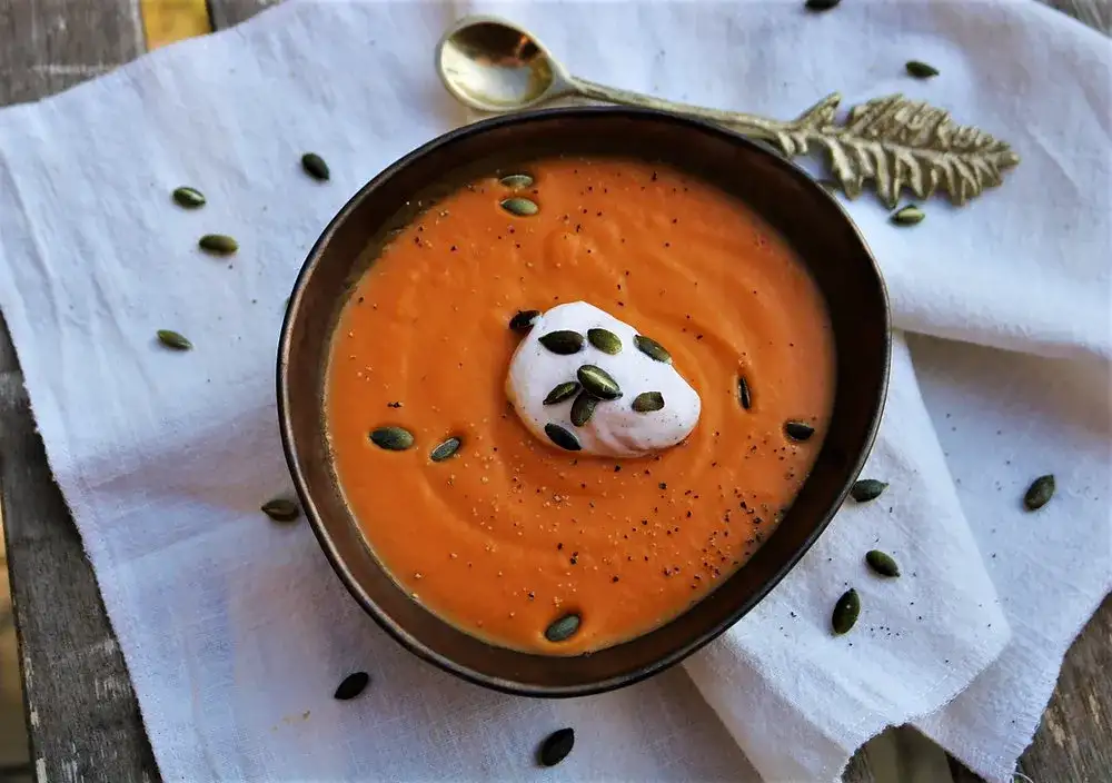 Recettes de soupe carotte poivron : savoureuse et facile à préparer