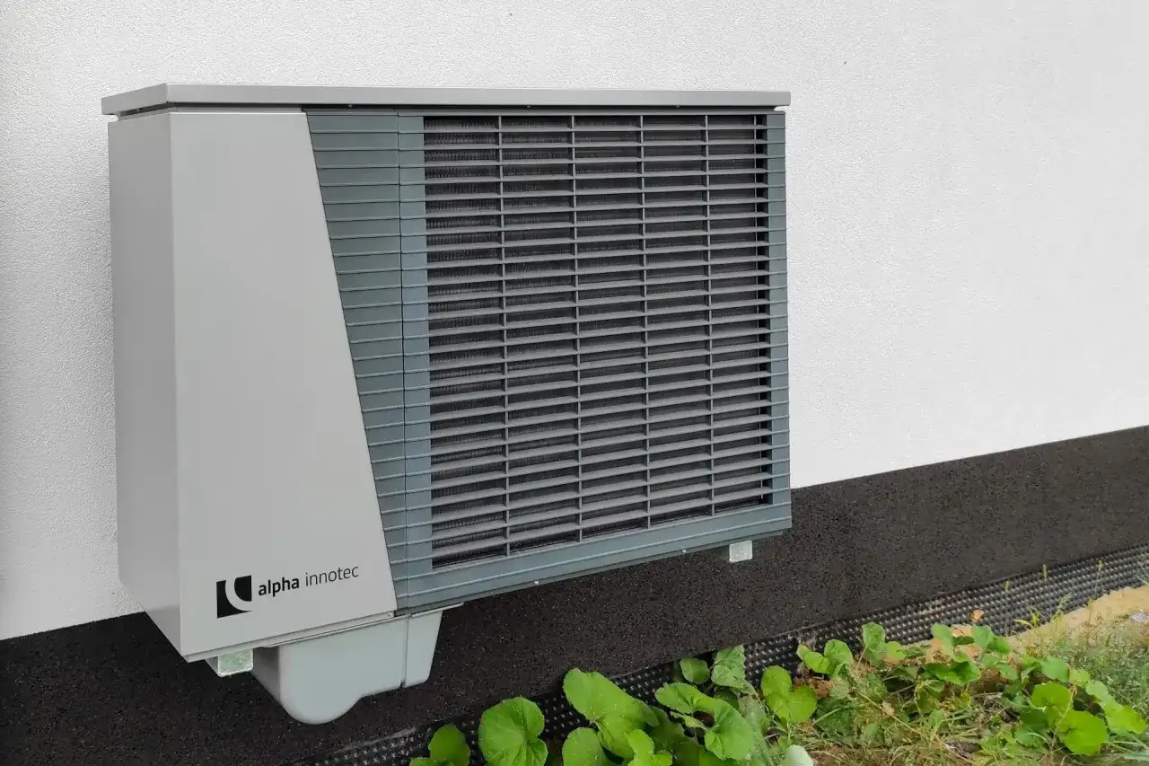 Jaka pompa ciepła powietrzna do domu 150m2? Sprawdź ceny i uniknij błędów!