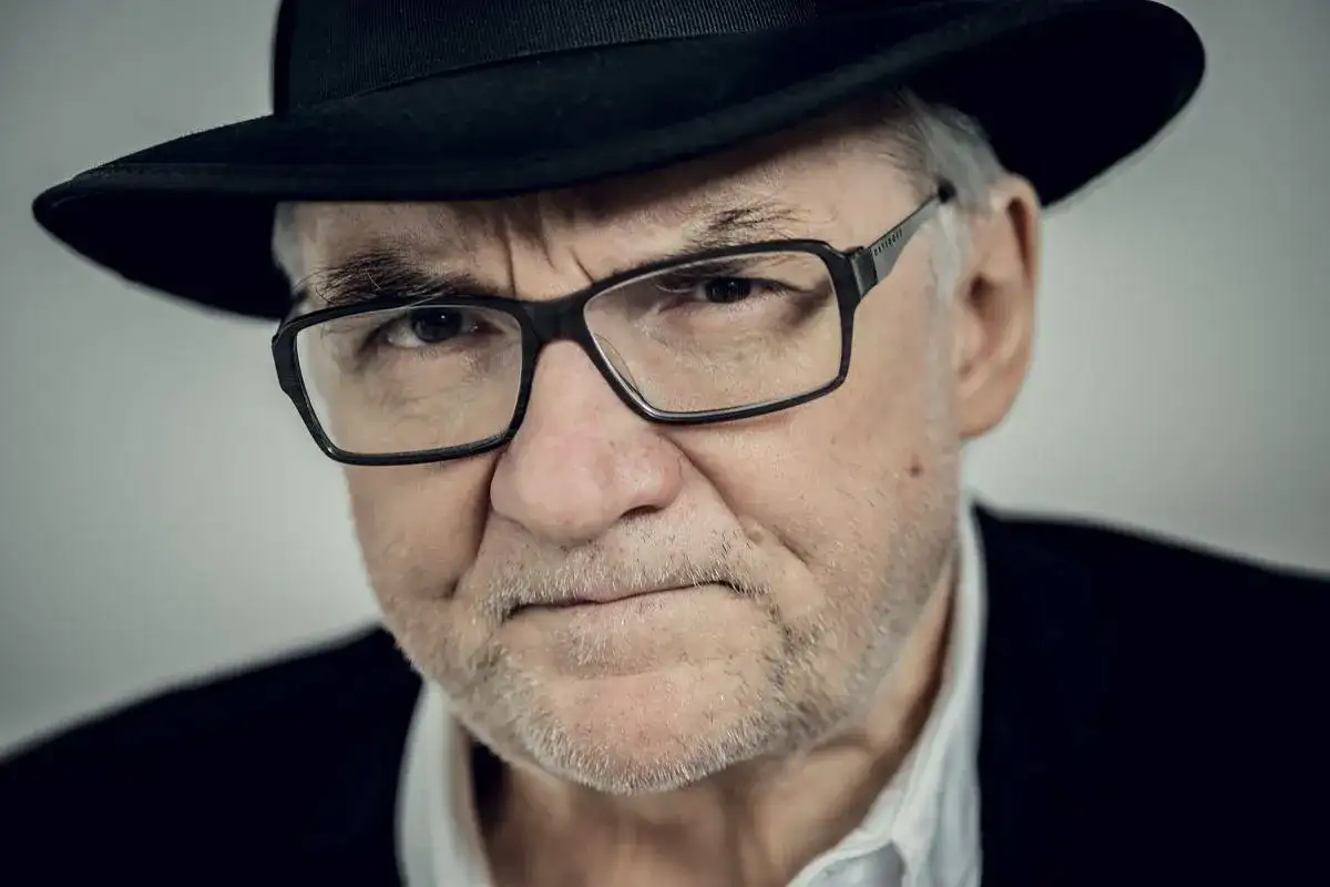 Autobiografia w sensie ścisłym: jak Jerzy Pilch odkrywa siebie w literaturze