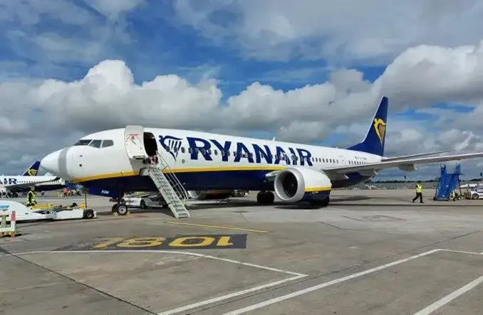 Jak zapłacić za bilet lotniczy Ryanair bez zbędnych problemów?