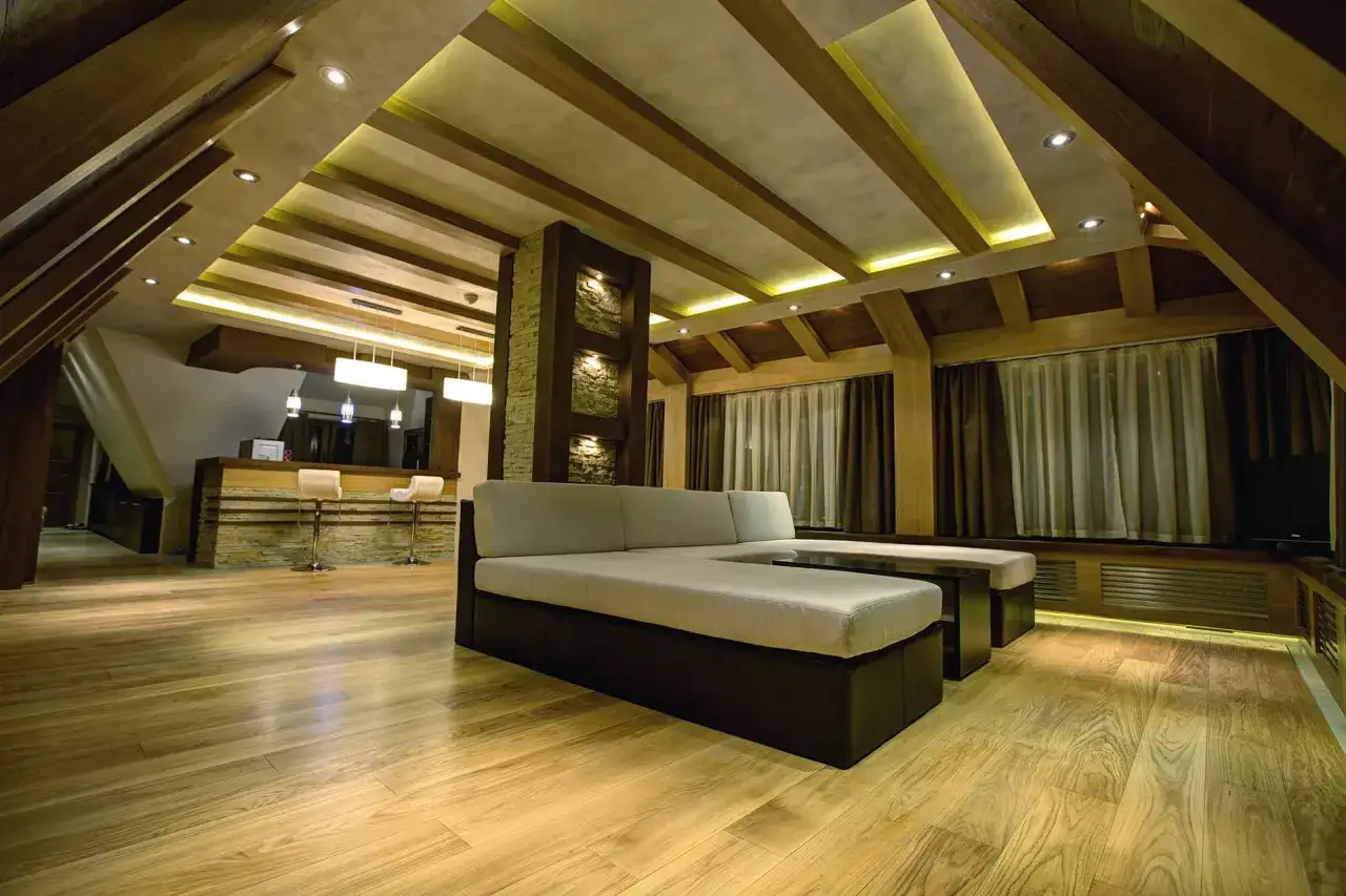 Jakie oświetlenie na poddasze wybrać, by uniknąć ciemności?