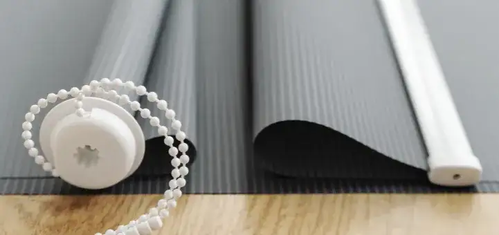 Jak przeciągnąć sznurek w rolecie - proste kroki, aby uniknąć problemów