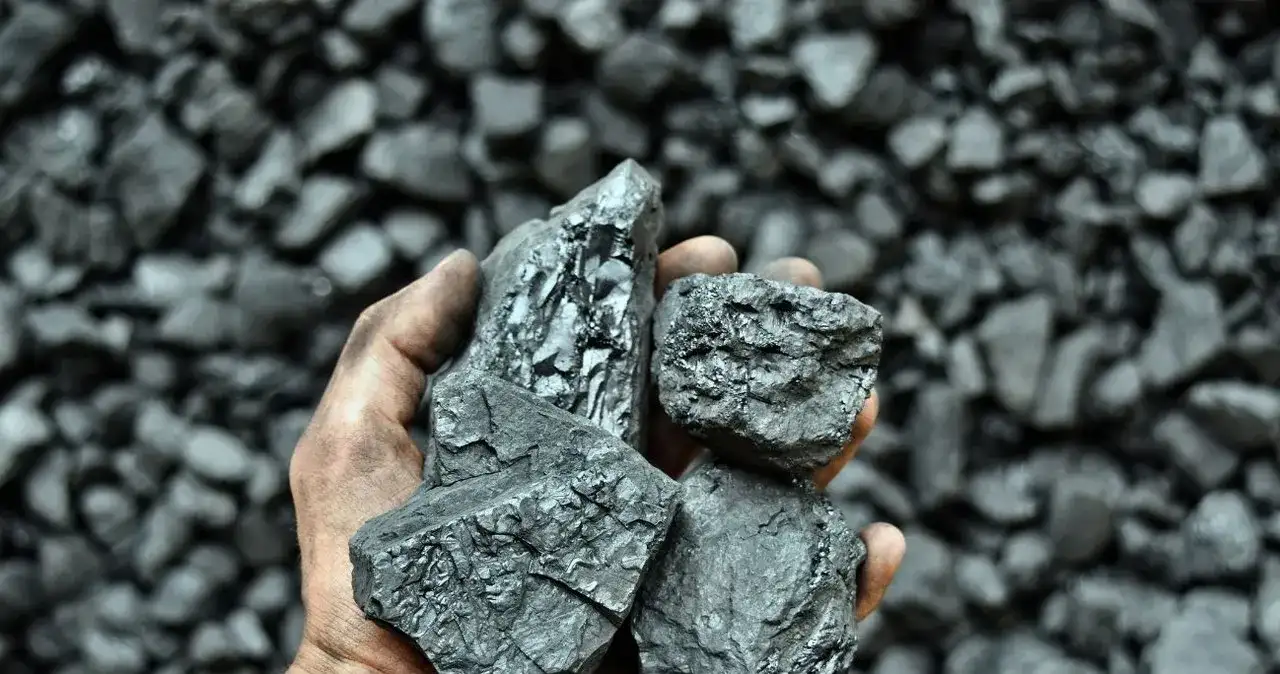 Cena tony węgla 2025 - Jaka jest aktualna?