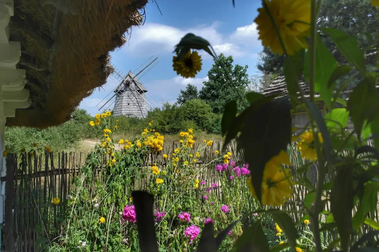 Najciekawsze skanseny w Świętokrzyskiem, które musisz odwiedzić