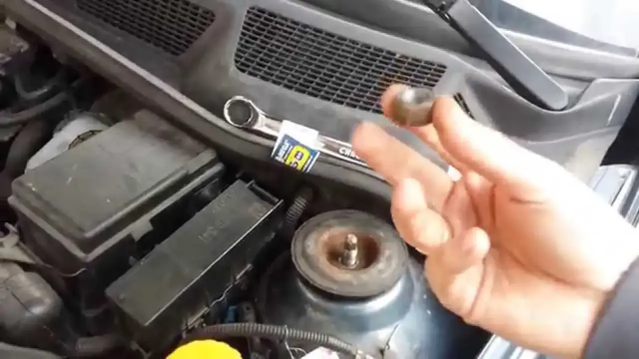 Objawy uszkodzonej poduszki amortyzatora Astra G - co musisz wiedzieć