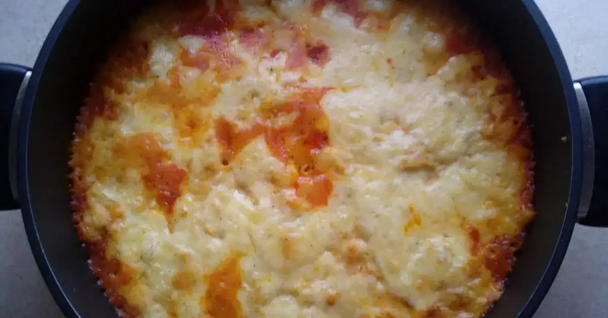 Najlepszy przepis na zapiekankę francuską z mięsem mielonym, który zachwyci