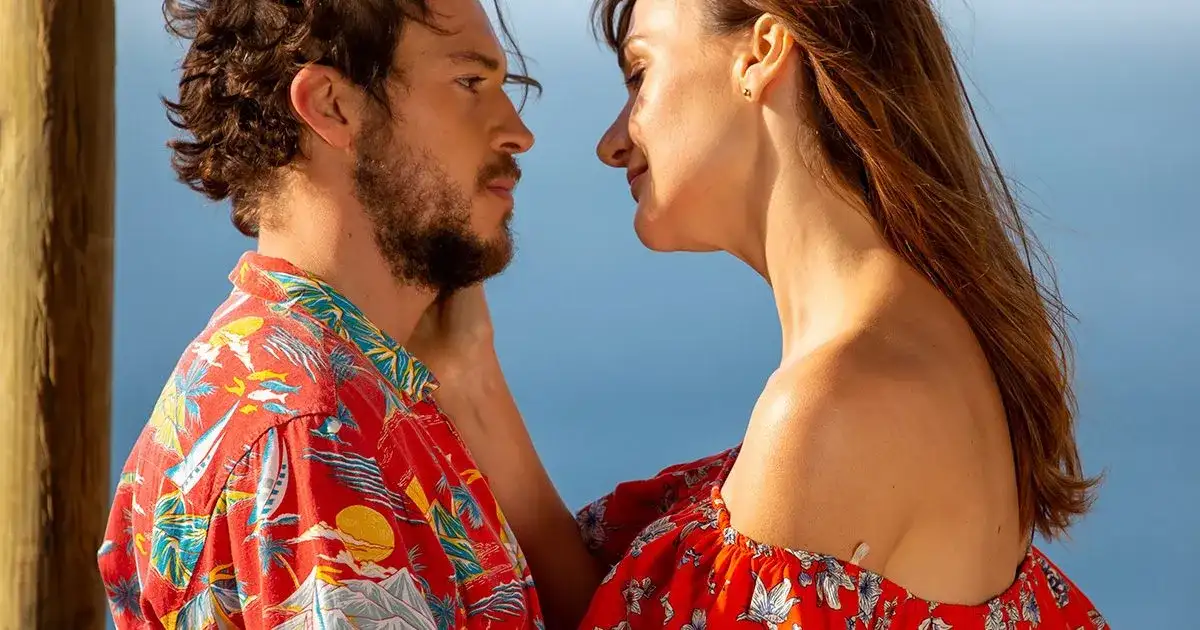 Filmy i seriale, które rozgrzeją twoje serce – emocje, które poruszą każdego