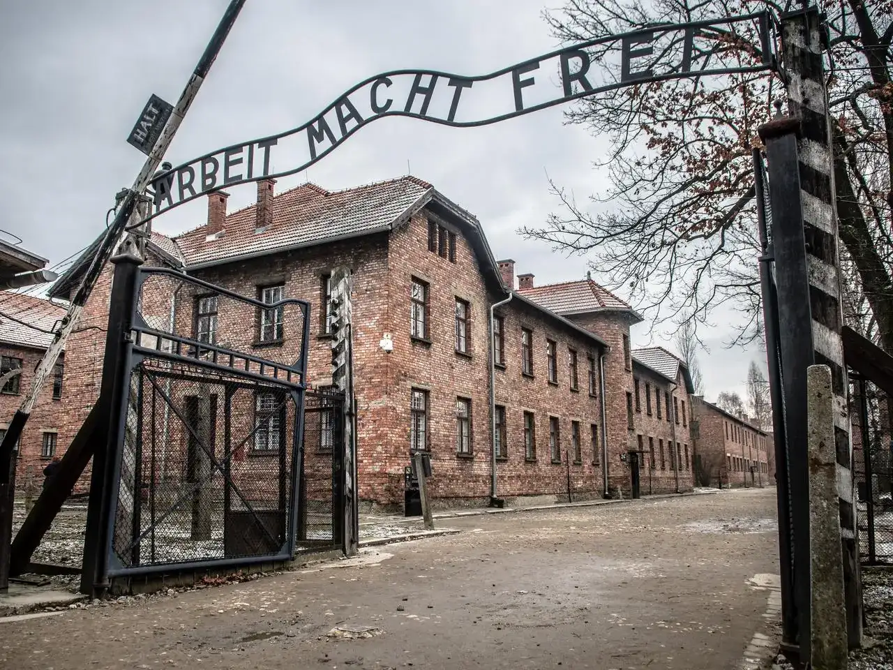 Obozy zagłady w Polsce - mapa, miejsca pamięci i historia Holocaustu