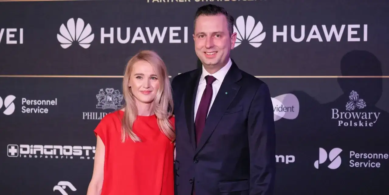 Gdzie mieszka Kosiniak-Kamysz? Odkryj jego życie w Podolanach